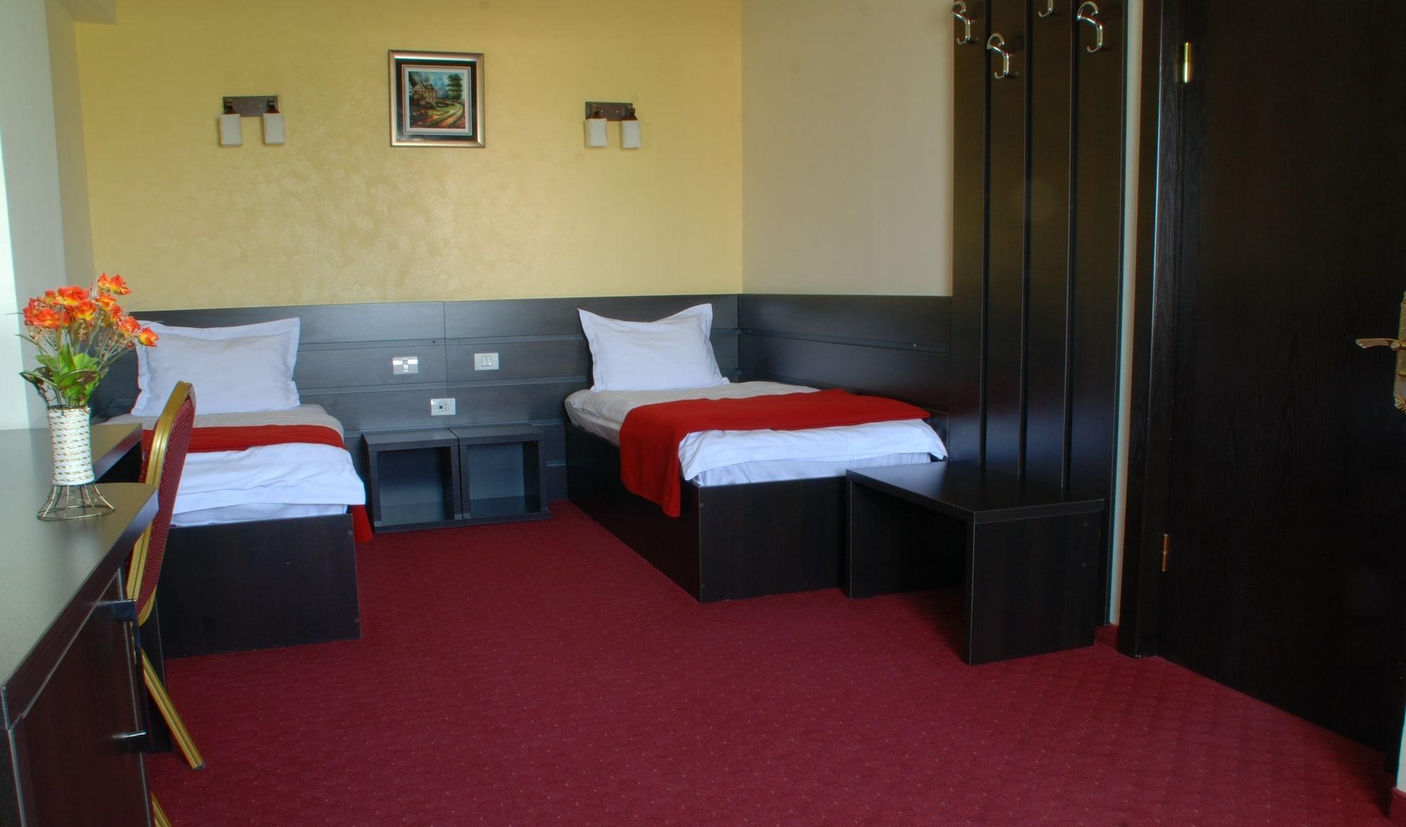 Hotel Ancor ブカレスト エクステリア 写真